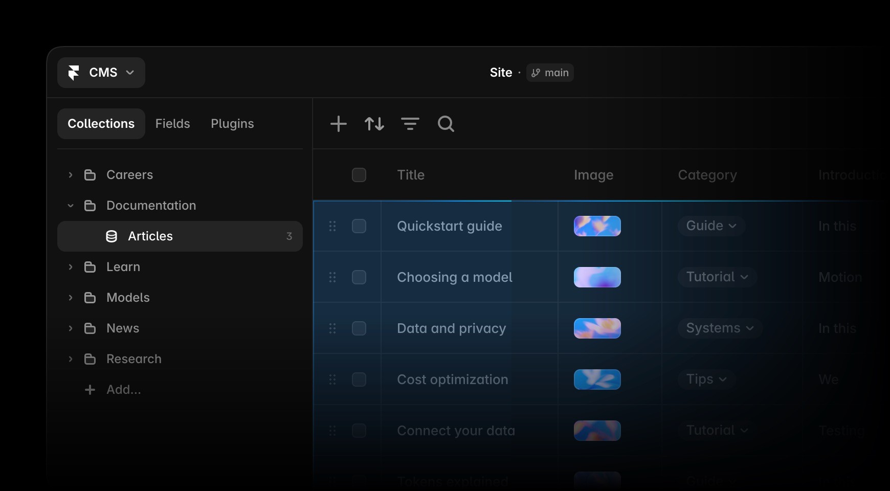 Mobile preview showing site management tools in Framer.