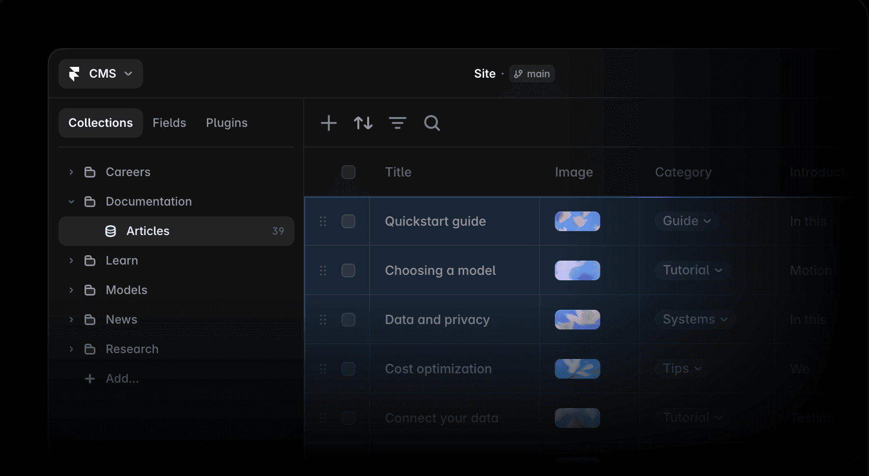 Mobile preview showing site management tools in Framer.